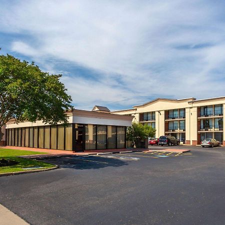 Days Inn By Wyndham Hampton Near Coliseum Convention Center Eksteriør bilde